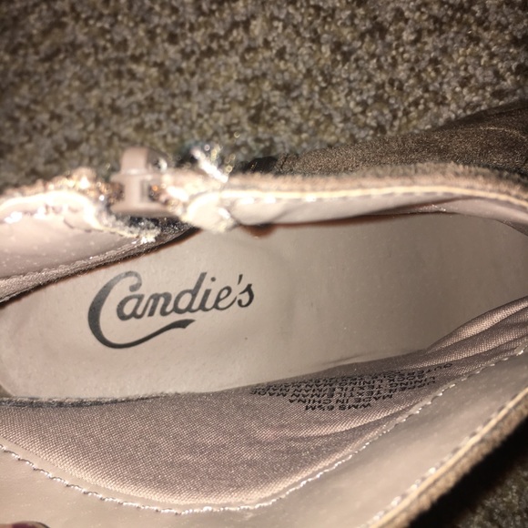 Brown suede booties - Picture 6 of 6